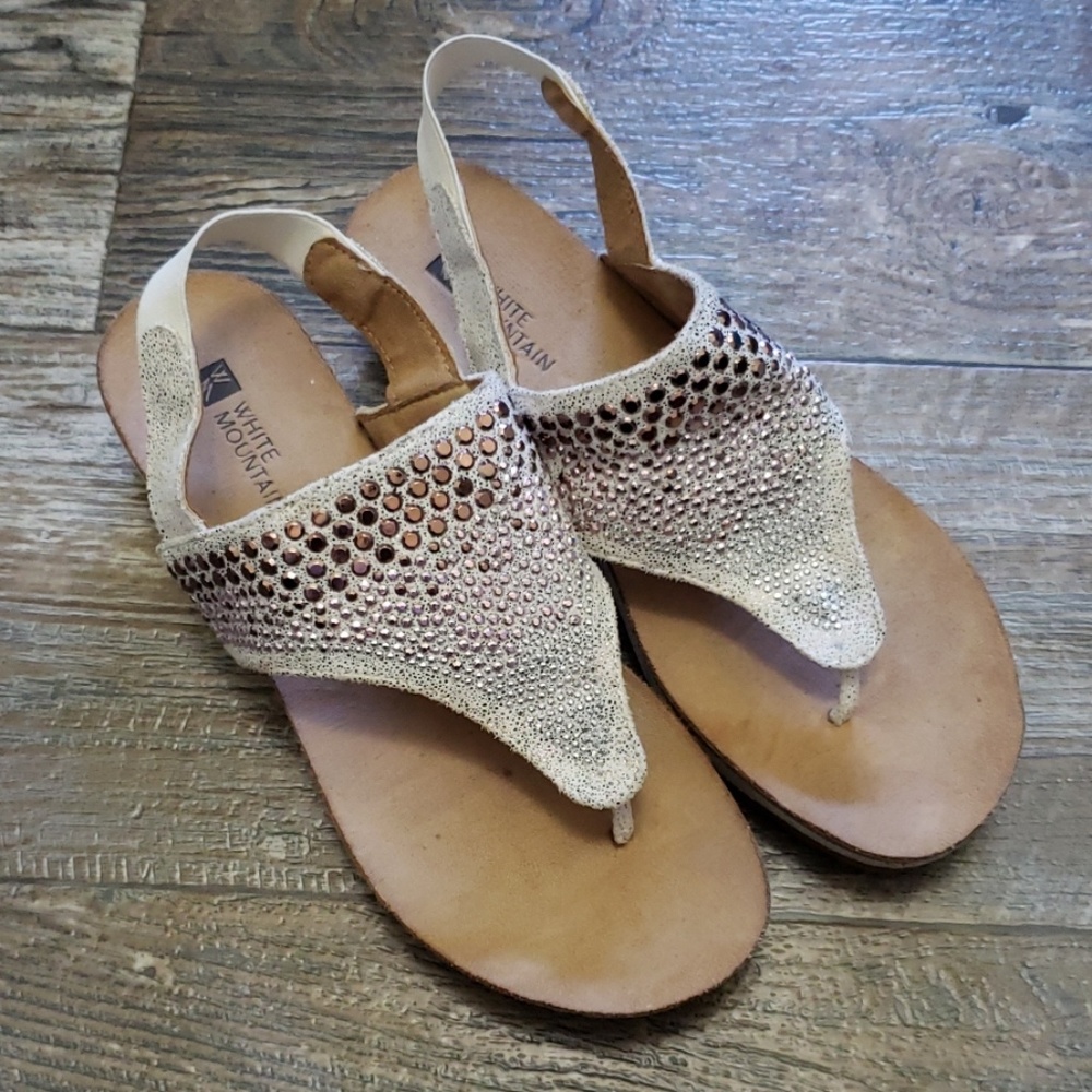 White Mountain sandals size 6